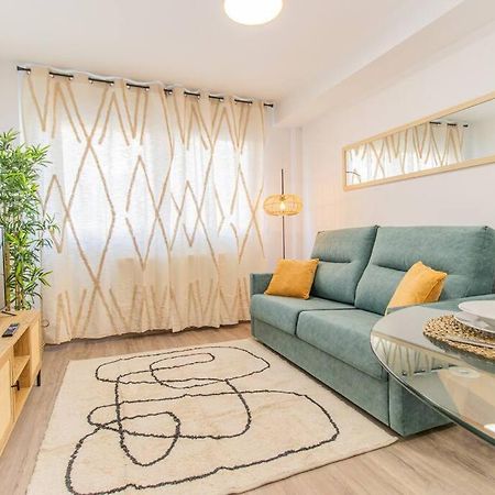 Appartamento Beautiful Flat In The Pyrenees * Free Parking Sabiñánigo Esterno foto